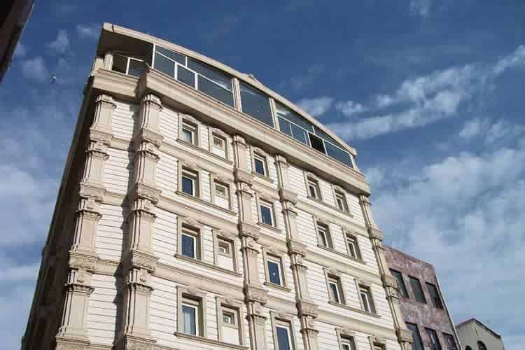 Blue Marmaray Hotel